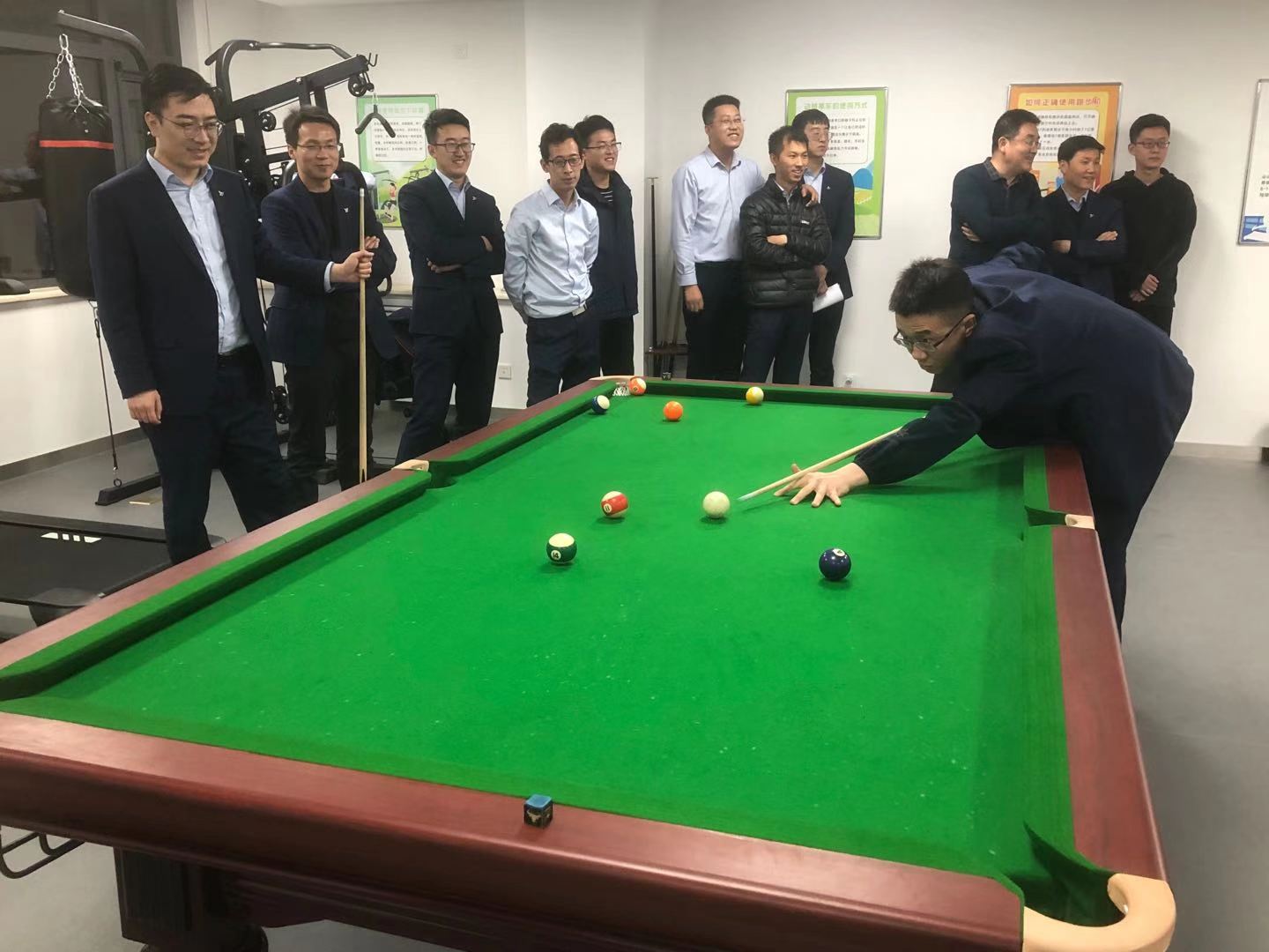 泓源公司舉辦“慶元旦、迎新春”職工乒乓球臺球比賽(圖3)